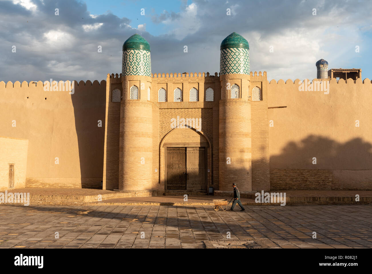 Ichan Kala bei Sonnenaufgang, Chiwa, Usbekistan - eine Der uesco Weltkulturerbe Stockfoto