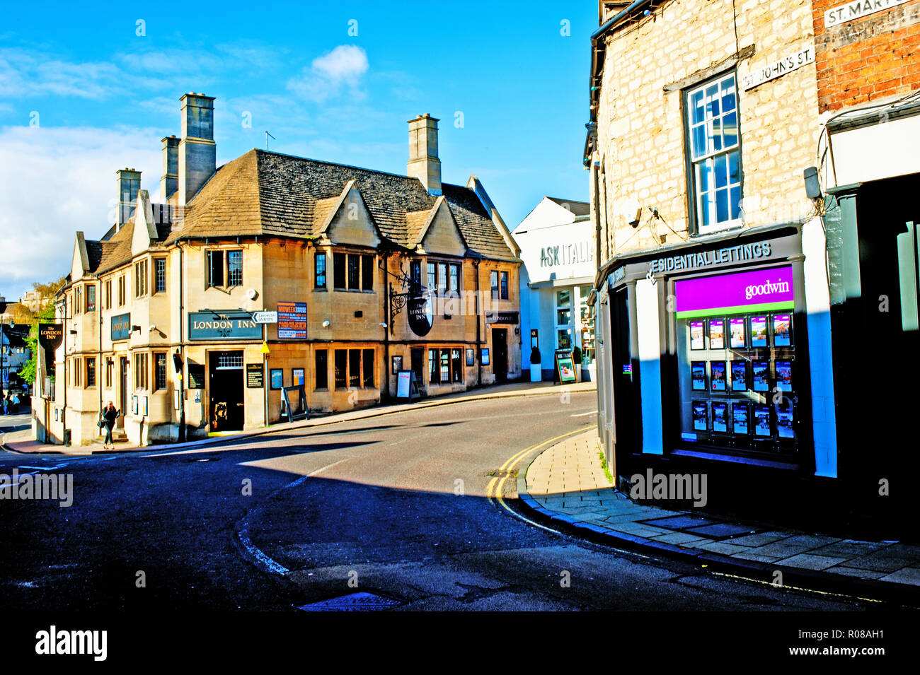 St Johns Street und dem London Inn, Stamford, Lincolnshire, England Stockfoto