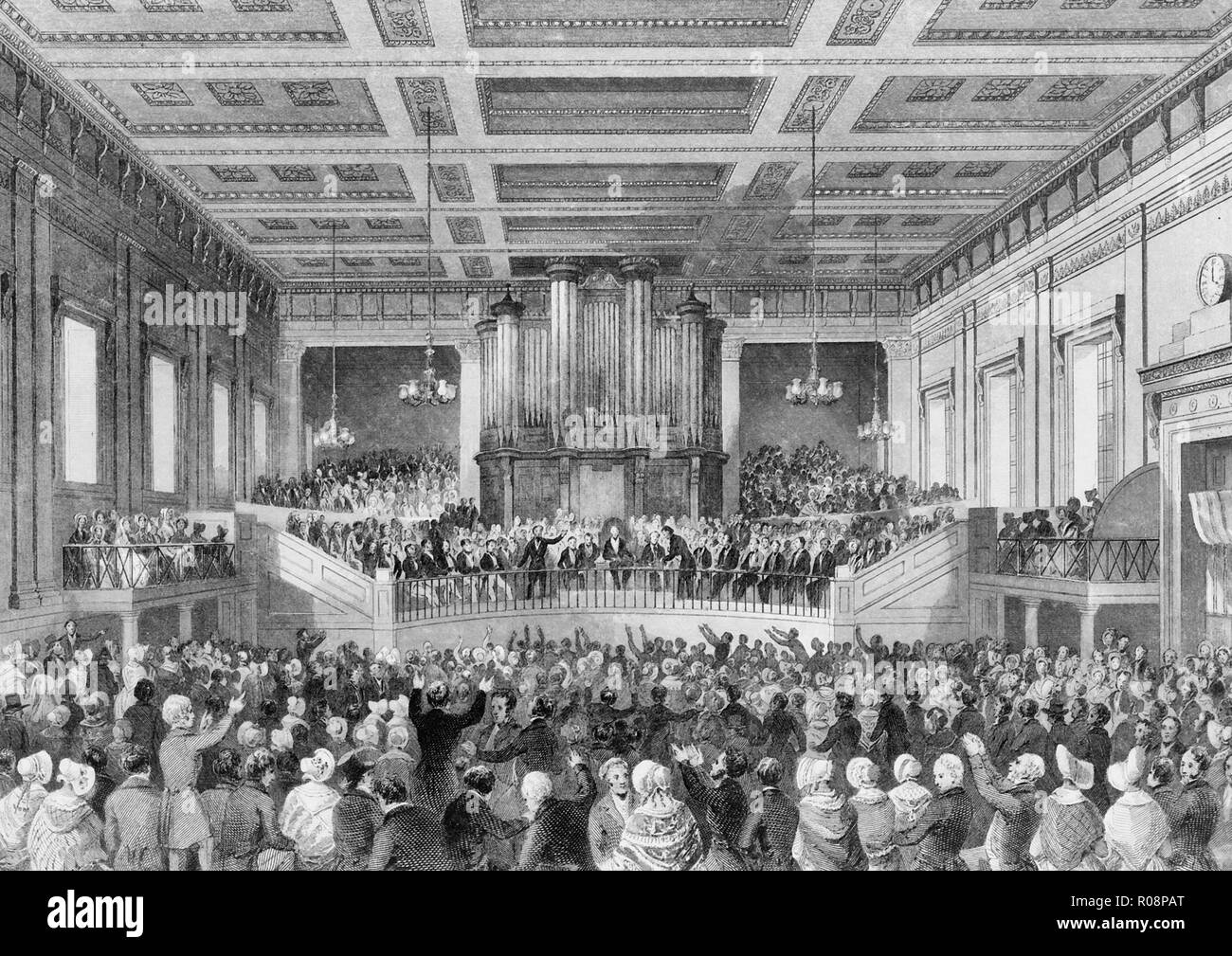 Exeter Hall, der große Anti-sklaverei-Konferenz, 1841 - Einrichtung von Exeter Hall mit einer großen Masse für die Anti-sklaverei-Gesellschaft, London, England gefüllt. Stockfoto