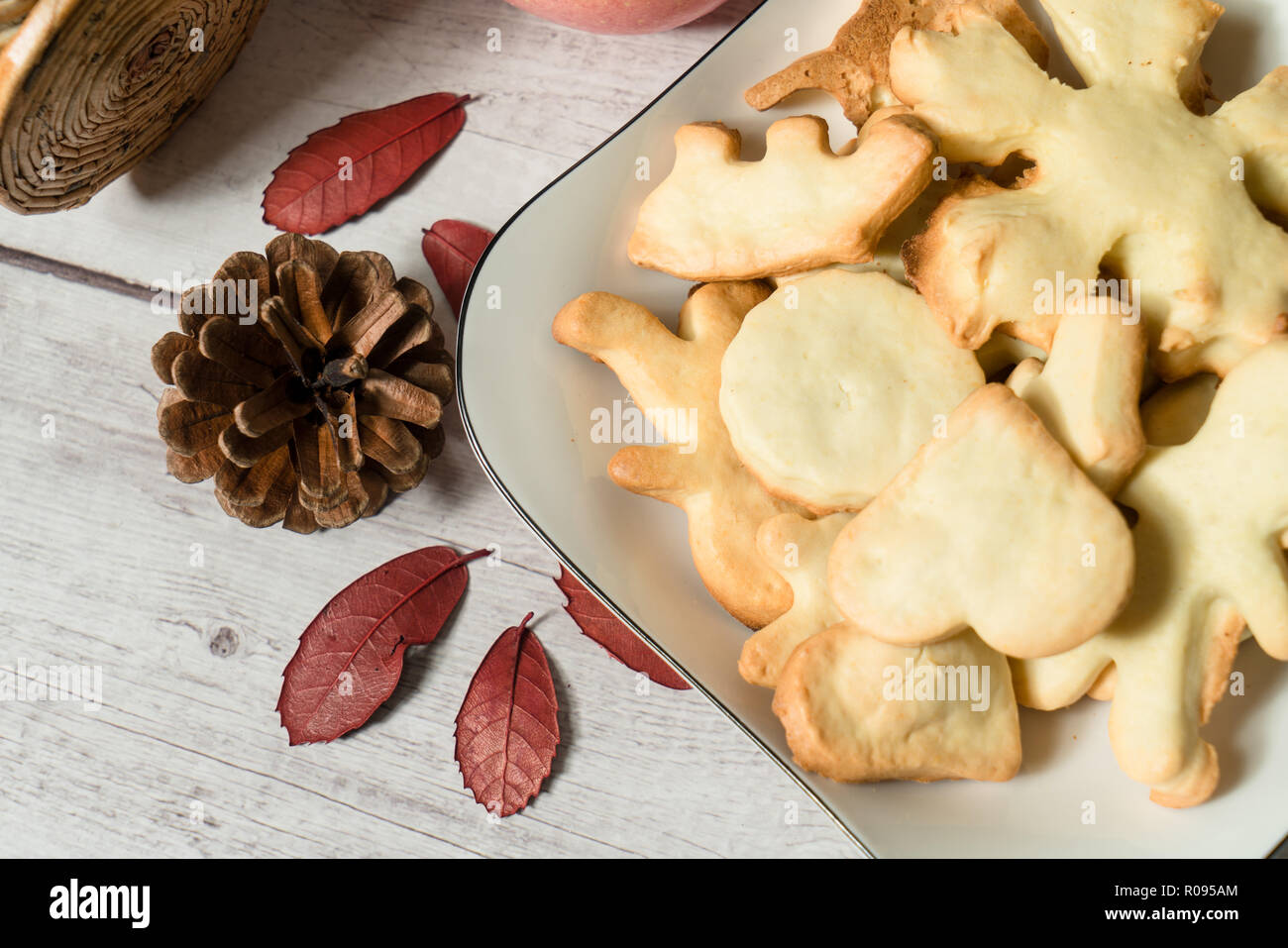 Hand-made Cookies mit Licht Farbe Hintergrund Stockfoto