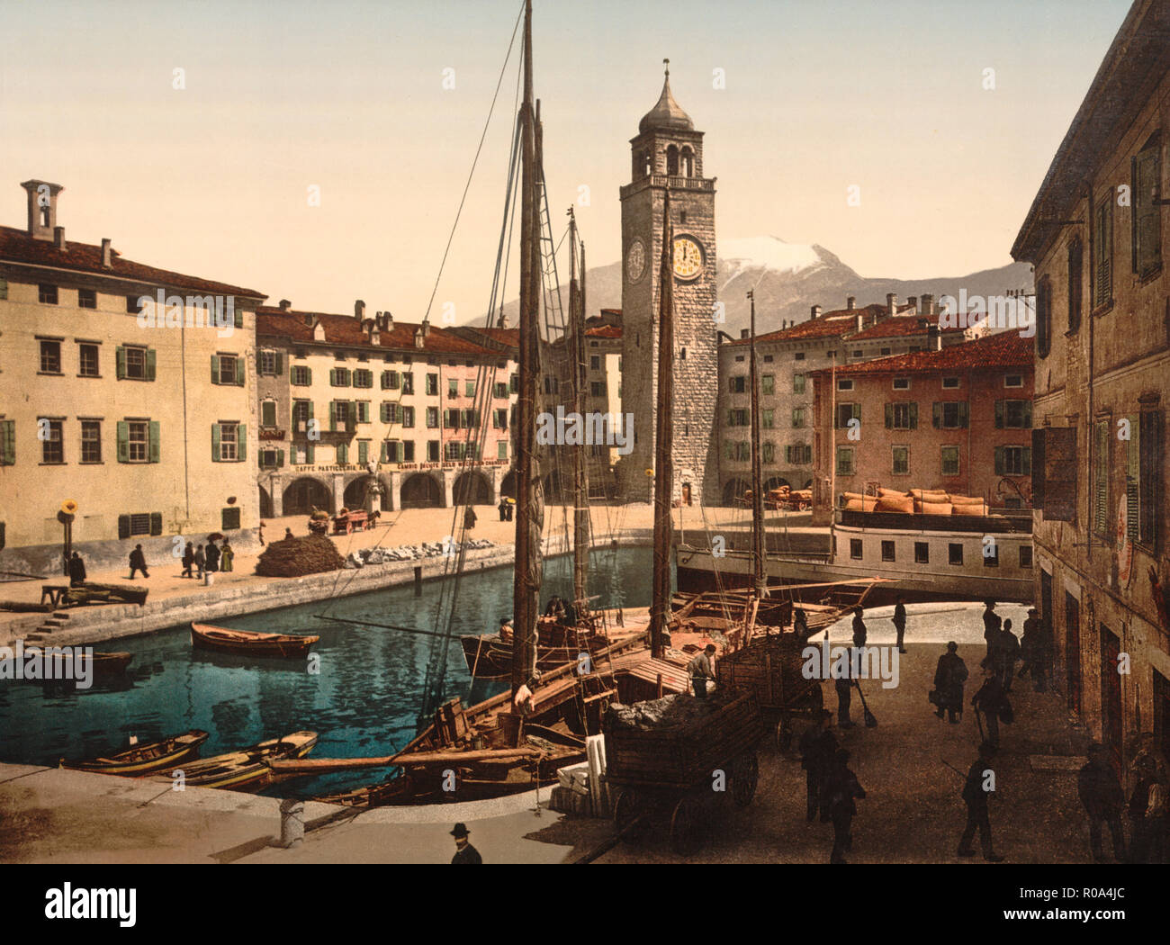 Der Hafen, Riva del Garda, Gardasee, Italien, Photochrom Print, Detroit Publishing Company, 1900 Stockfoto