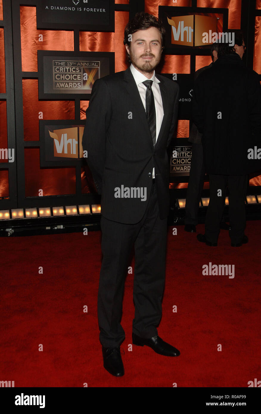 Casey Affleck anreisen, auf der 13. jährlichen Kritiker Choice Awards im Santa Monica Civic Auditorium. volle Länge Augenkontakt AffleckCasey 73 Red Carpet Event, Vertikal, USA, Filmindustrie, Prominente, Fotografie, Bestof, Kunst, Kultur und Unterhaltung, Topix Prominente Fashion/Vertikal, Besten, Event in Hollywood Leben - Kalifornien, Roter Teppich und backstage, USA, Film, Stars, Film Stars, TV Stars, Musik, Promis, Fotografie, Bestof, Kunst, Kultur und Unterhaltung, Topix, vertikal, eine Person aus dem Jahr 2008, Anfrage tsuni@Gamma-USA.com Fash Stockfoto