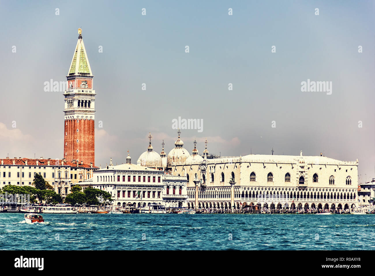 Dogenpalast und der Piazza San Marco, Ansicht von vom Grand Kanal Stockfoto