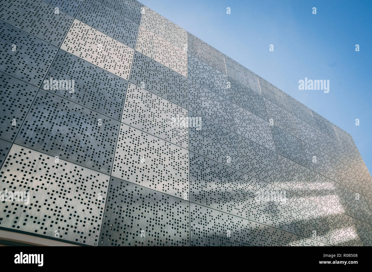 Spanien, Katalonien, Barcelona, Raval, Bibliothek der Fakultät für Kommunikation Blanquerna (Ramon Llull Universität) durch das Architekturbüro entworfen Stockfoto