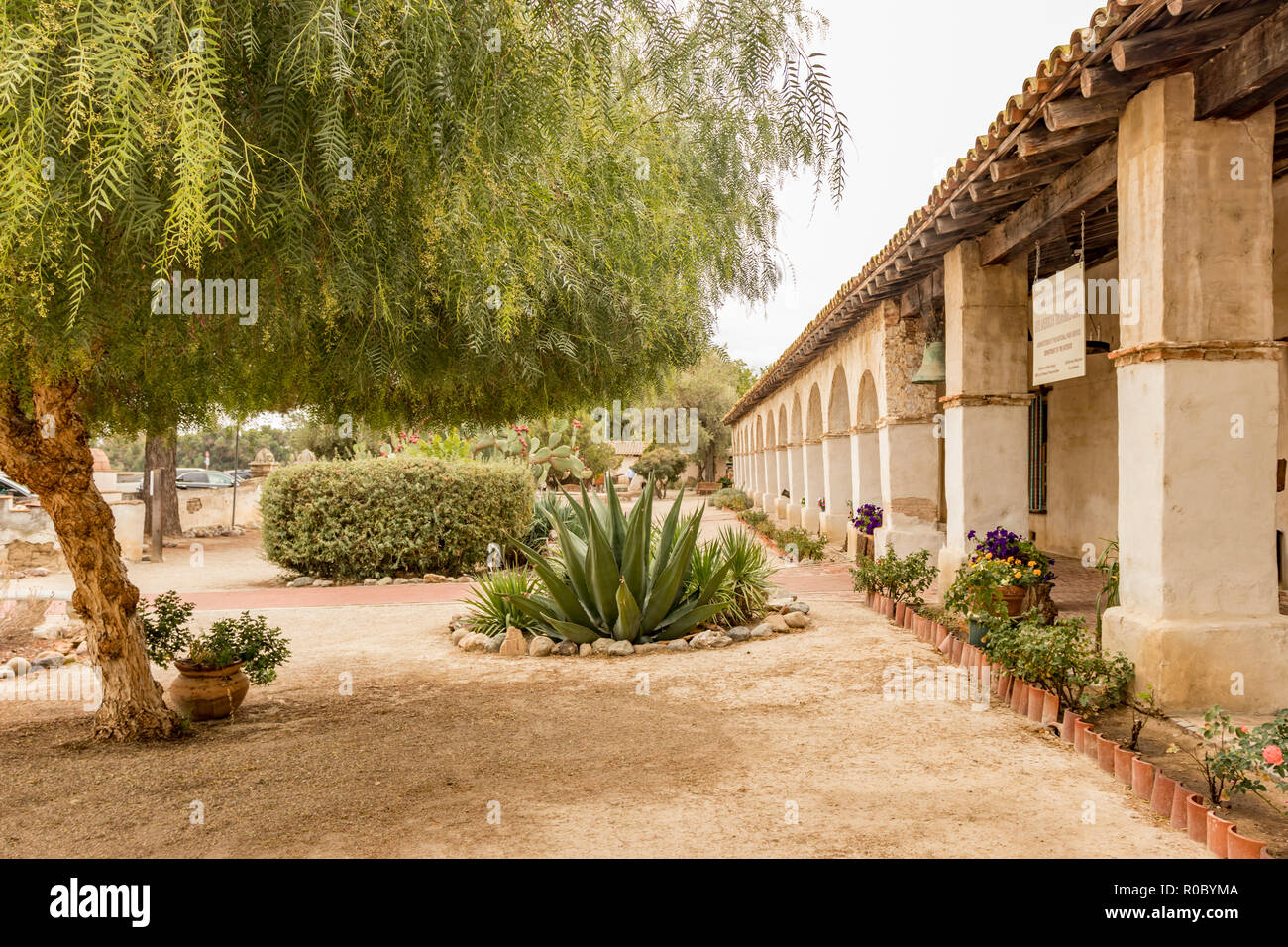 Mission San Miguel Arcángel Garten, San Miguel, Kalifornien, USA. Eine Reihe von 21 spanischen religiösen Außenposten in Alta Kalifornien. Stockfoto
