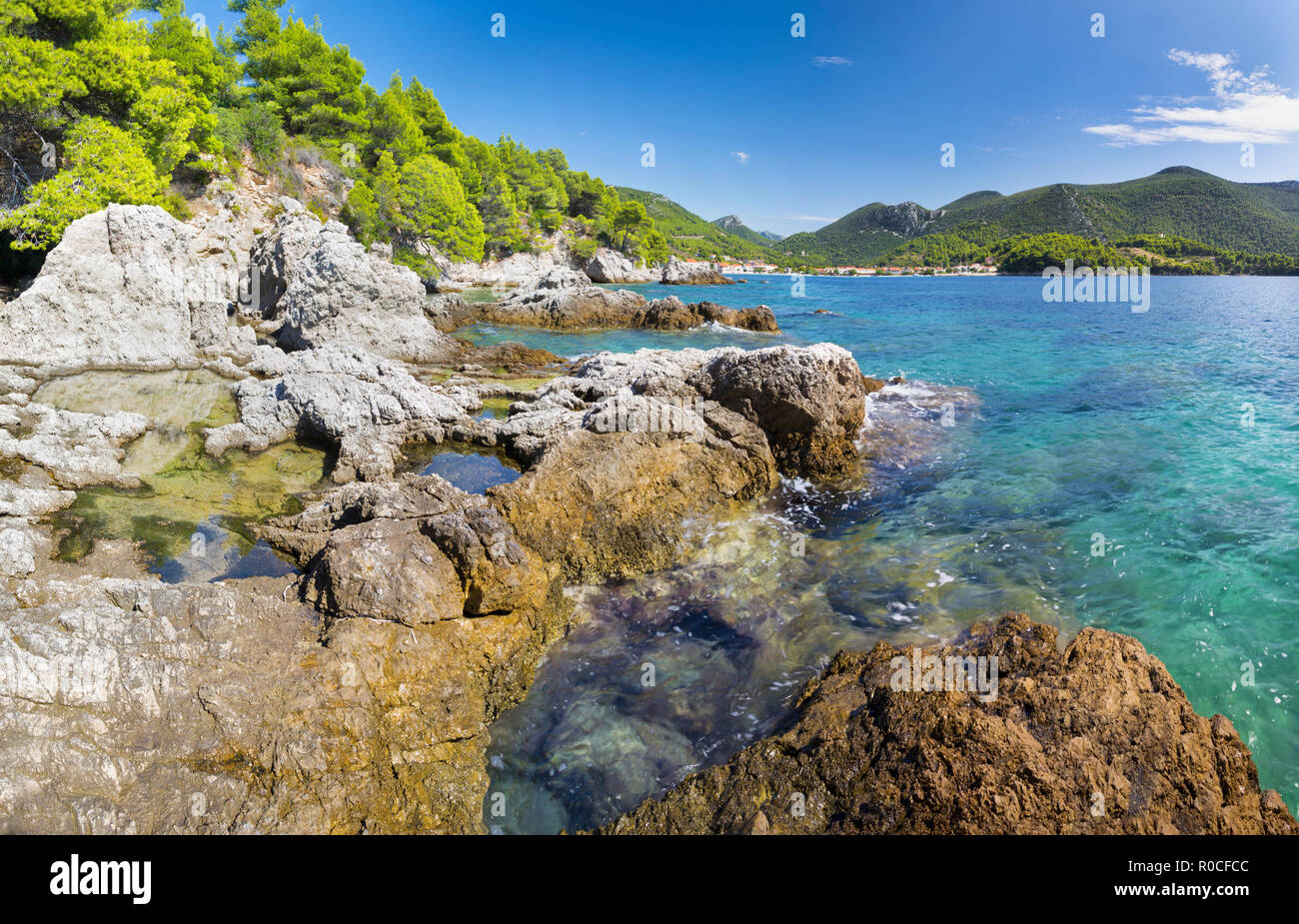 Kroatien - Die Küste der Halbinsel Peliesac in der Nähe von Zuliana Dorf Stockfoto