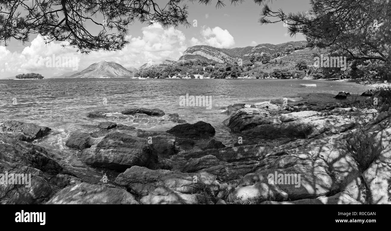 Kroatien - Die Küste der Halbinsel Peliesac in der Nähe von Zuliana Dorf Stockfoto