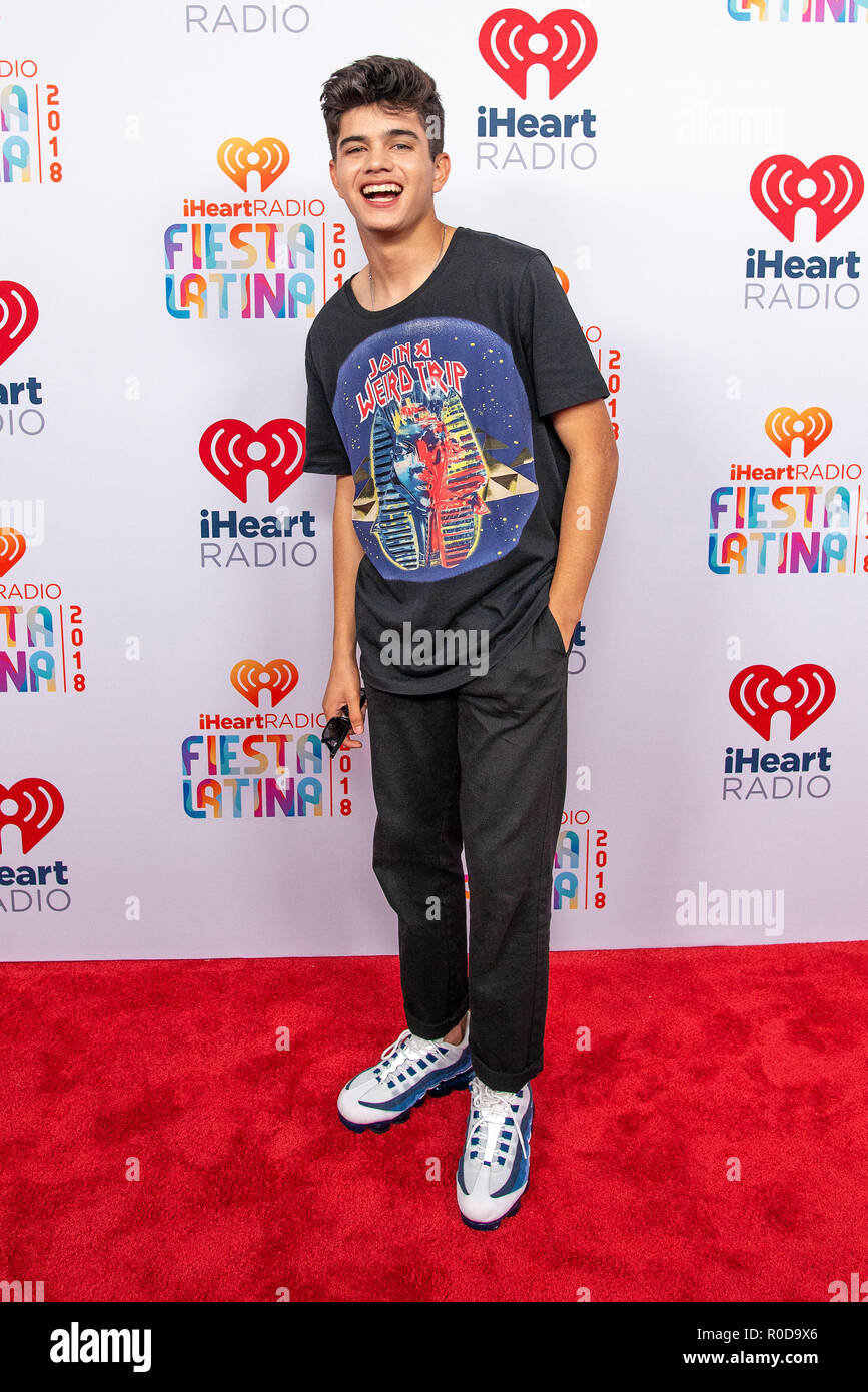 Miami, USA. 03 Nov, 2018. Jay Ulloa, geht den roten Teppich 2018 iHeartRadio Fiesta Latina in der American Airlines Arena in Miami am Samstag, den 3. November 2018 Credit: Das Foto Access/Alamy leben Nachrichten Stockfoto