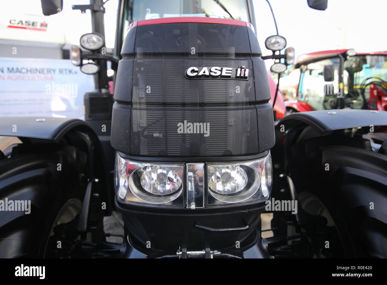 BUCHAREST, ROMANIA - October 31, 2018: Front of an Case IH tractor Stockfoto