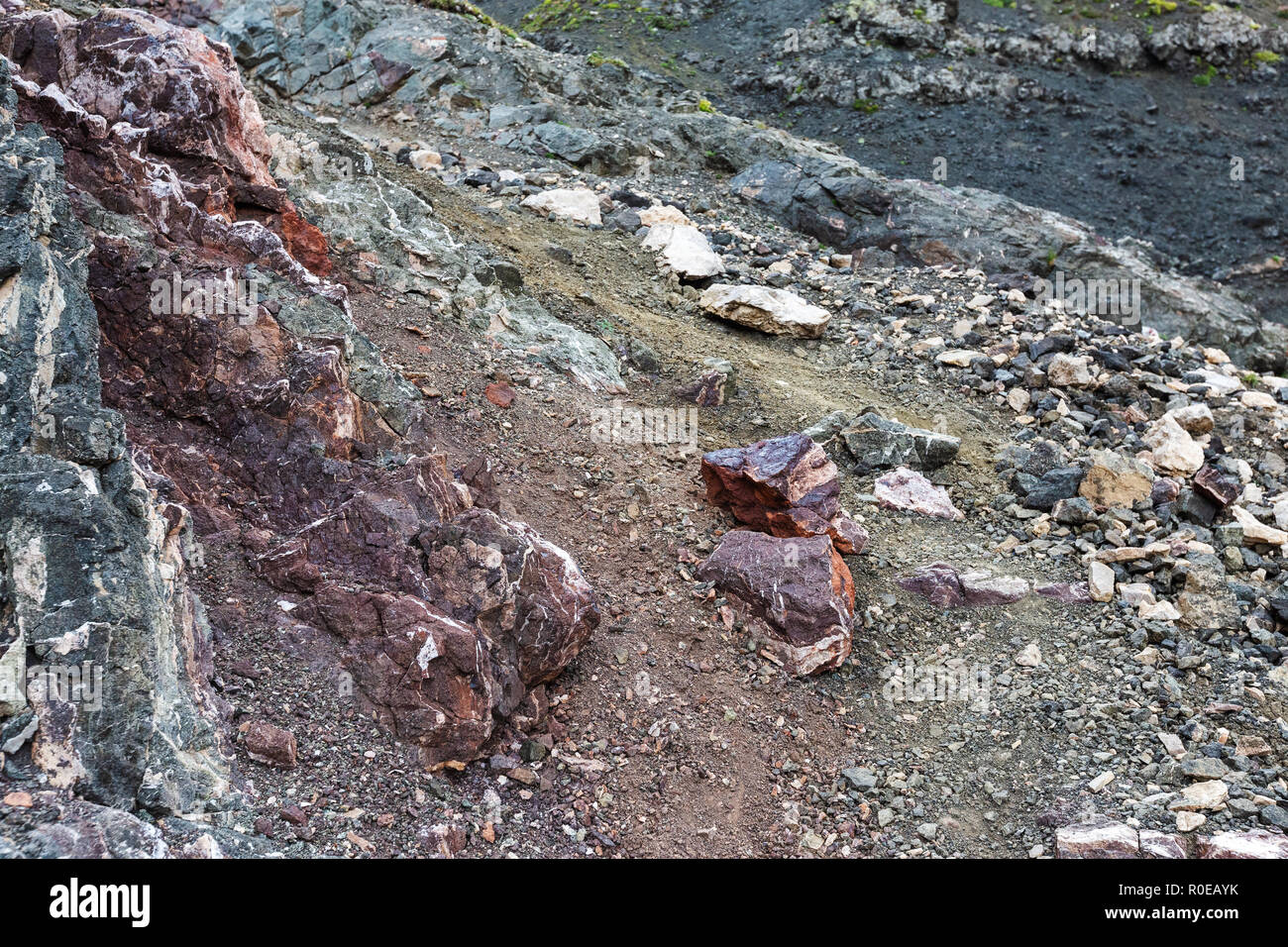 Geologischen Eigenschaften. Magmatischen Gesteinen. Passo Ombretta. Die Dolomiten. Stockfoto