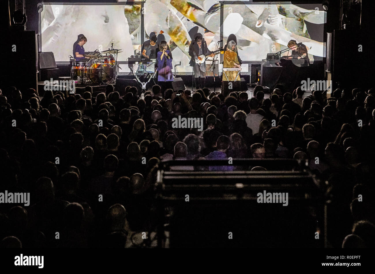 Liverpool, Großbritannien. November 3, 2018 - Kult elektronische Pioniere Ladytron live zum ersten Mal in 7 Jahren bei O2 Academy Liverpool Credit: Andy von Pip/ZUMA Draht/Alamy leben Nachrichten Stockfoto