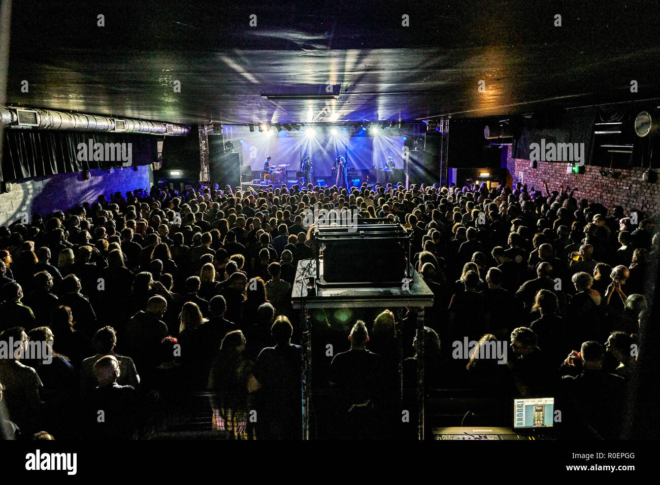 Liverpool, Großbritannien. November 3, 2018 - Kult elektronische Pioniere Ladytron live zum ersten Mal in 7 Jahren bei O2 Academy Liverpool Credit: Andy von Pip/ZUMA Draht/Alamy leben Nachrichten Stockfoto