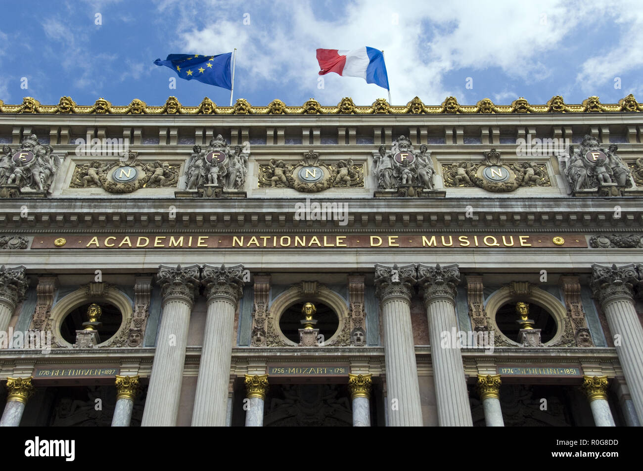 Das Palais Garnier (Palais Garnier) Oper, berühmt als die Einstellung für Gaston Leroux's 1910 Roman "Das Phantom der Oper", Paris, Frankreich. Stockfoto