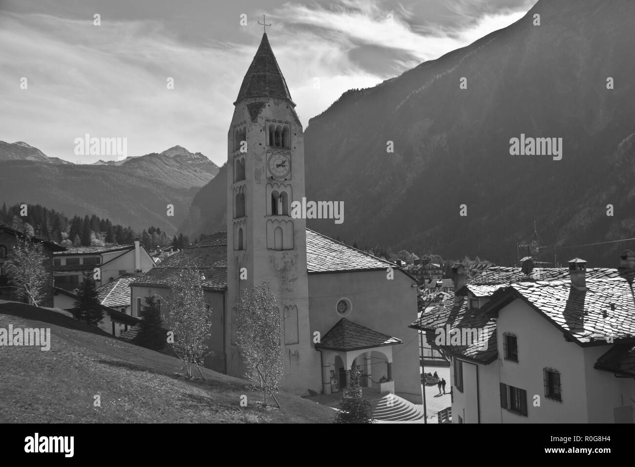 Courmayer, Italien, Die Alpen sind das größte und umfangreichste mountain range System, die vollständig in Europa liegt, Stretching ca. 1200 km Stockfoto
