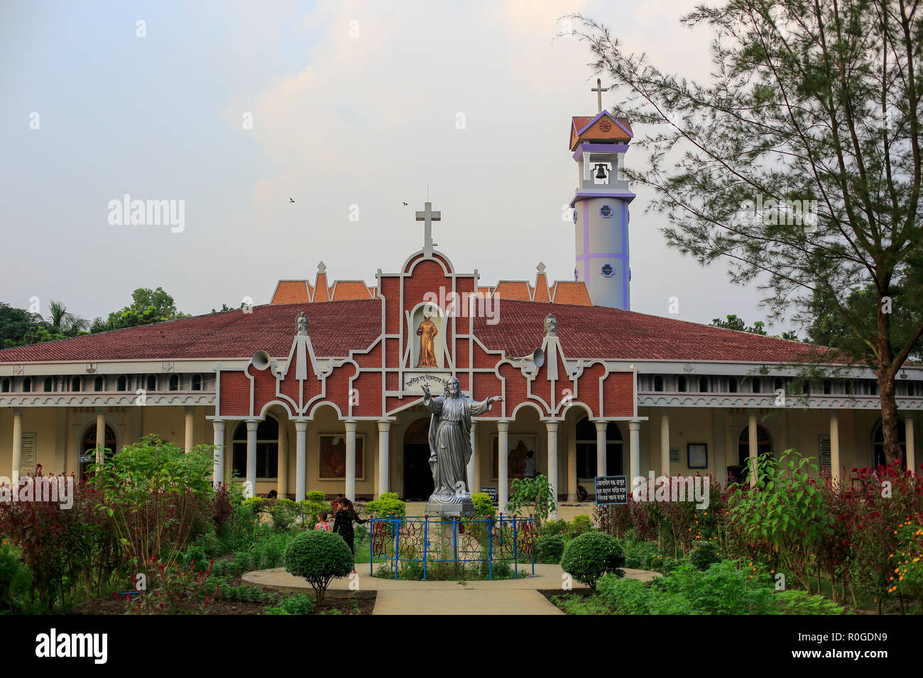 St. Nikolaus Kirche in Tolentino Nagori in Kaliganj upajila von gazipur Bezirk. Bangladesch Stockfoto