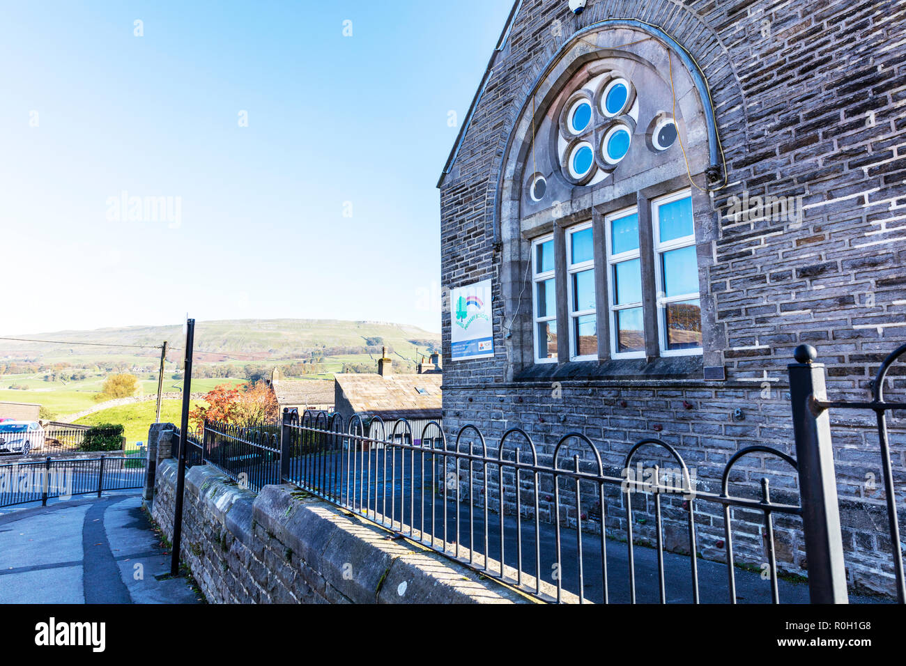 Hawes Gemeinschaft Grundschule, Yorkshire Dales Grundschule, Hawes Grundschule, Grundschule, Grundschule, Hawes Yorkshire UK, Schulen Stockfoto