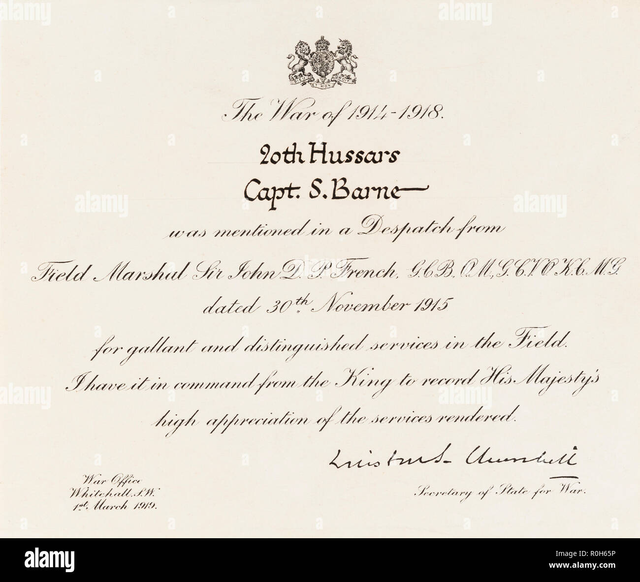 Ein erster Weltkrieg Zertifikat signiert von Winston Churchill der Bestätigung die Erwähnung in Dispatches für galanterie eines jungen britischen Offizier Stockfoto