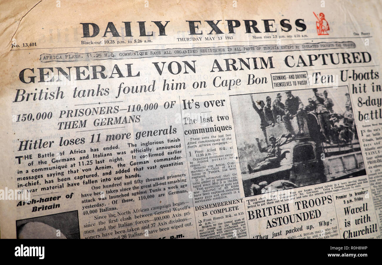 Zweiten Weltkrieg Zweiten Weltkrieg Schlagzeile in der Zeitung Daily Express Papier 'General von Arnim gefangen'' Hitler verliert 11 weitere Generäle England UK vom 13. Mai 1943 Stockfoto