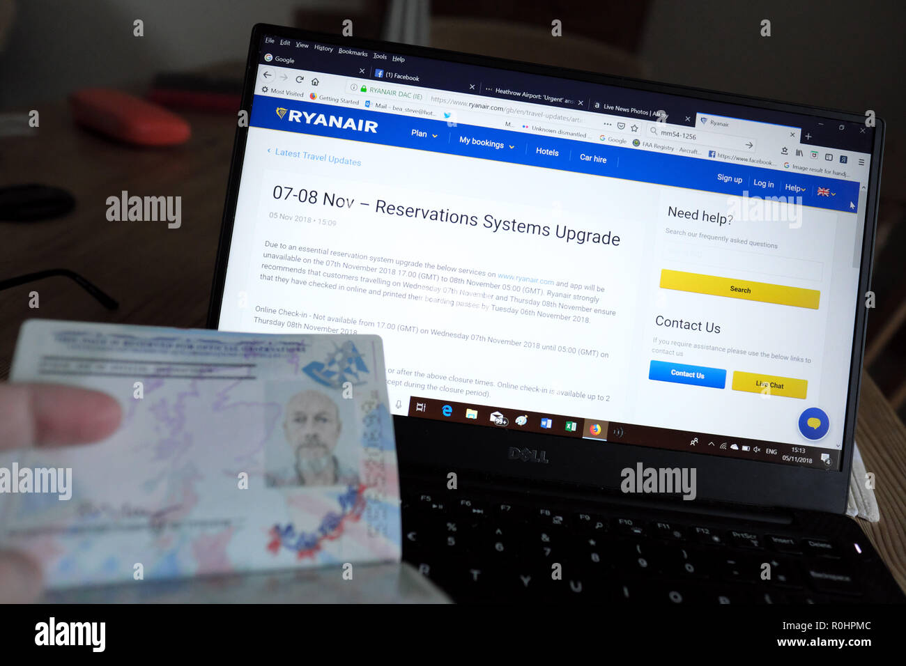 Hereford, Herefordshire, UK. Montag, 5. November 2018 - Die Billigfluggesellschaft Ryanair bekannt zu geben, dass ihre Website und online App wird für alle Fluggäste, die nicht verfügbar von Mittwoch bis zum 7. November 2018 um 17.00 Uhr (GMT) am Donnerstag, 8. November 05:00 (GMT) Probleme für die Passagiere zu versuchen - im Online- oder buchen Sie Flüge in dieser Zeit zu überprüfen. Ryanair sagte, die kurzfristig eine Ausfallzeit für den Computer systems Upgrade erforderlich war. Foto Steven Mai/Alamy leben Nachrichten Stockfoto