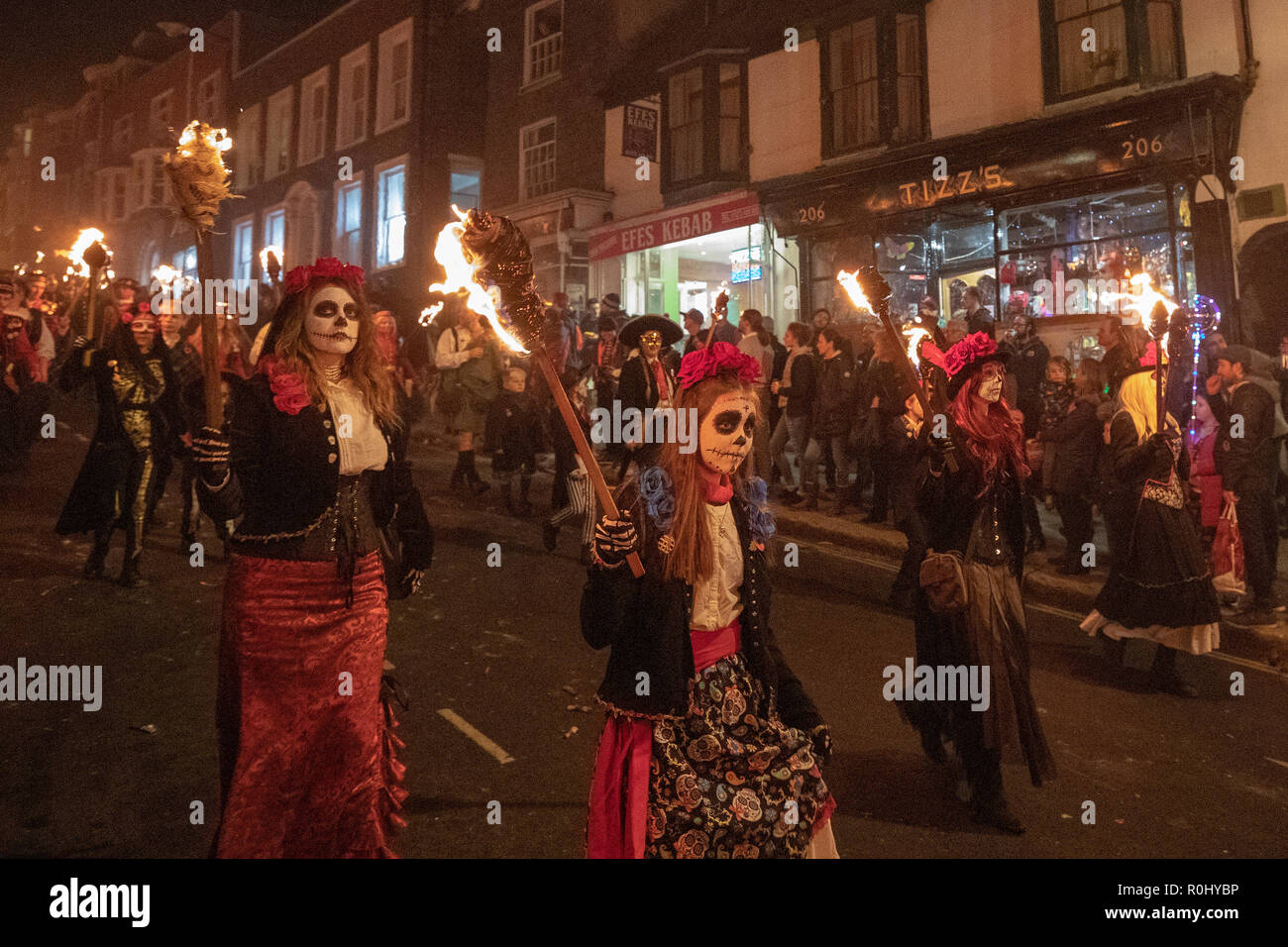 Lewes, England. 5. November 2018, Lewes Bonfire Night ist der größte 5. November feiern in der Welt, England. © Jason Richardson/Alamy leben Nachrichten Stockfoto