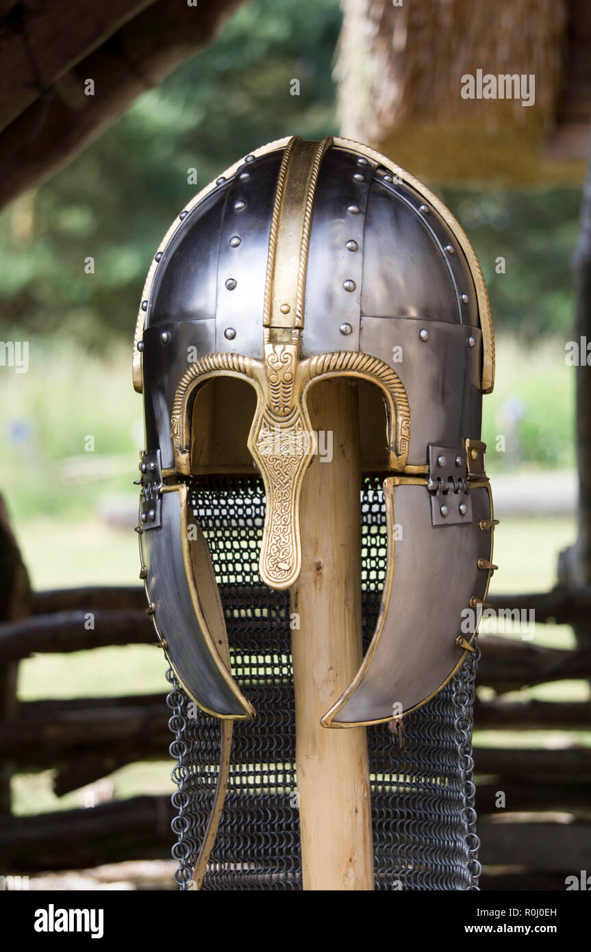 Eine Replik eines Angelsächsischen Helm. Stockfoto