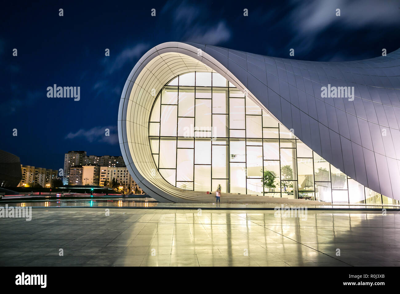 Außenansicht des Heydar Aliyev Center in Baku, Aserbaidschan - 5. November Stockfoto