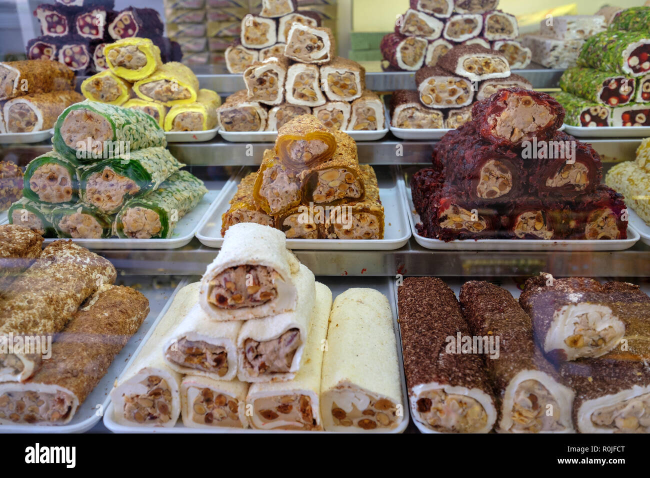 Turkish Delight Spezialitäten zum Verkauf in einem Laden in Kemer, Türkei Stockfoto