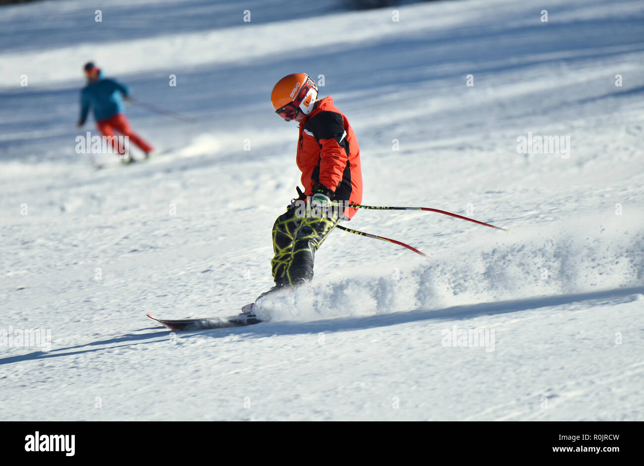 LOON MOUNTAIN USA - Januar 24: Tina Sutton Denkmal - Slalom Ski Wettbewerb. Unbekannter Teilnehmer des Junior Ski Race am 24. Januar 2016 Stockfoto