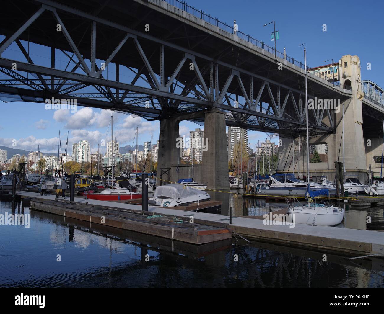 Die Burrard Street Bridge (1932), Vancouver, British Columbia, Kanada, Brian Martin RMSF, große Dateigröße Stockfoto