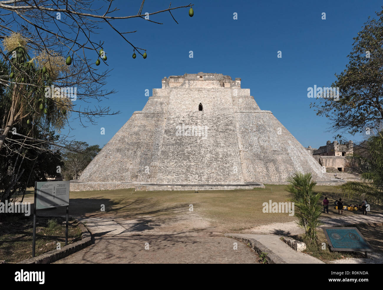Ruinen der antiken Maya-Stadt Uxmal. UNESCO-Weltkulturerbe, Yucatan, Mexiko. Stockfoto