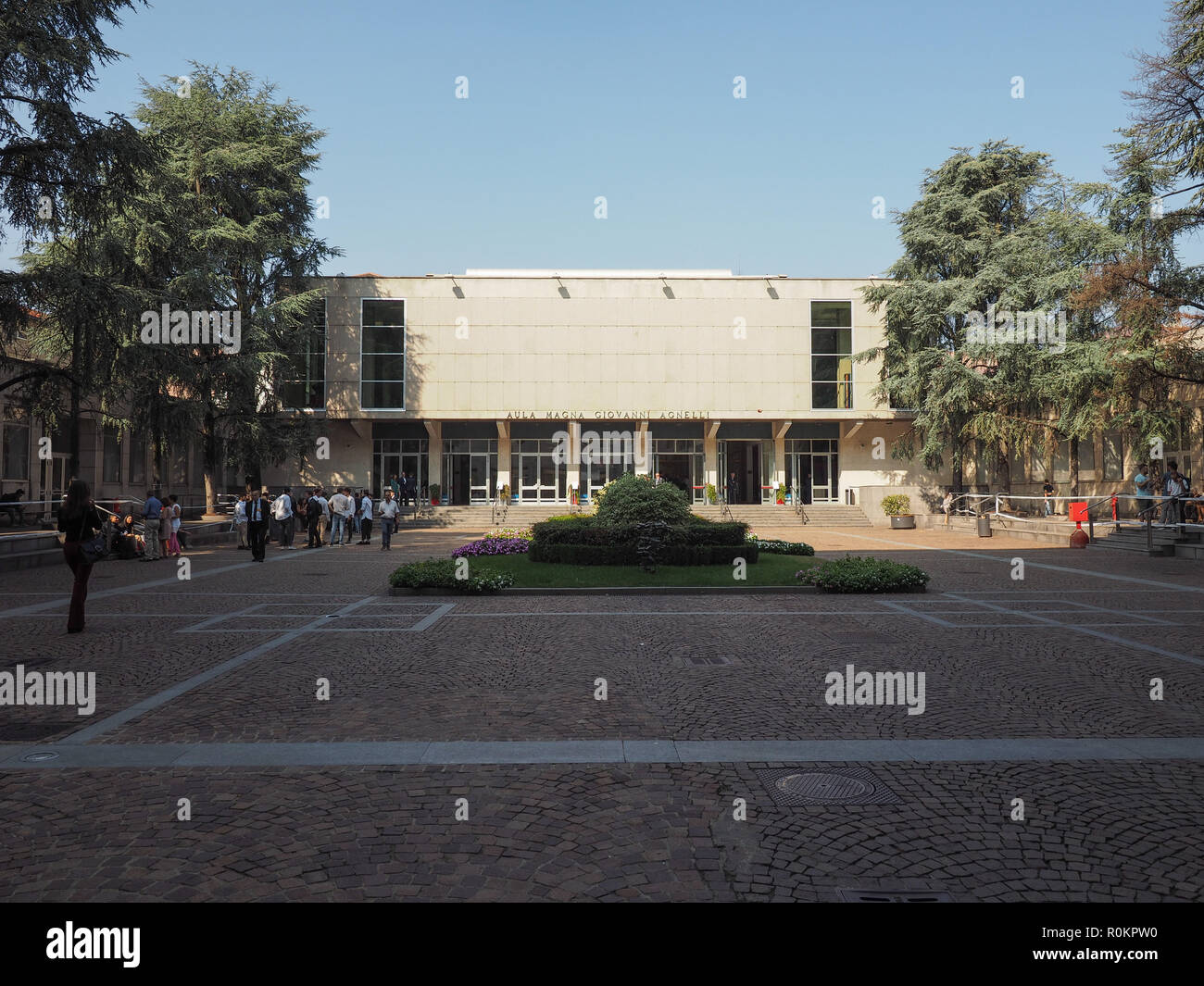 TURIN, Italien - ca. September 2018: Politecnico di Torino (Turin Politechnic school) große Halle Stockfoto