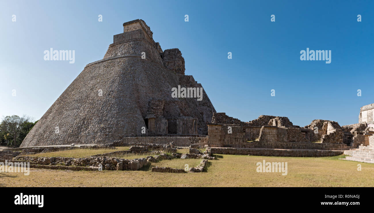 Ruinen der antiken Maya-Stadt Uxmal. UNESCO-Weltkulturerbe, Yucatan, Mexiko Stockfoto