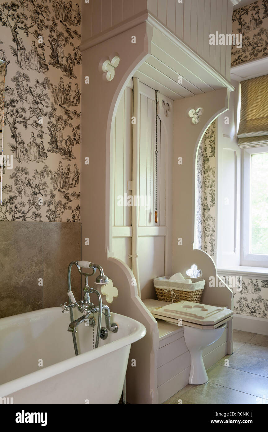 Weiße Toilette in Carlton Towers in Yorkshire. Stockfoto