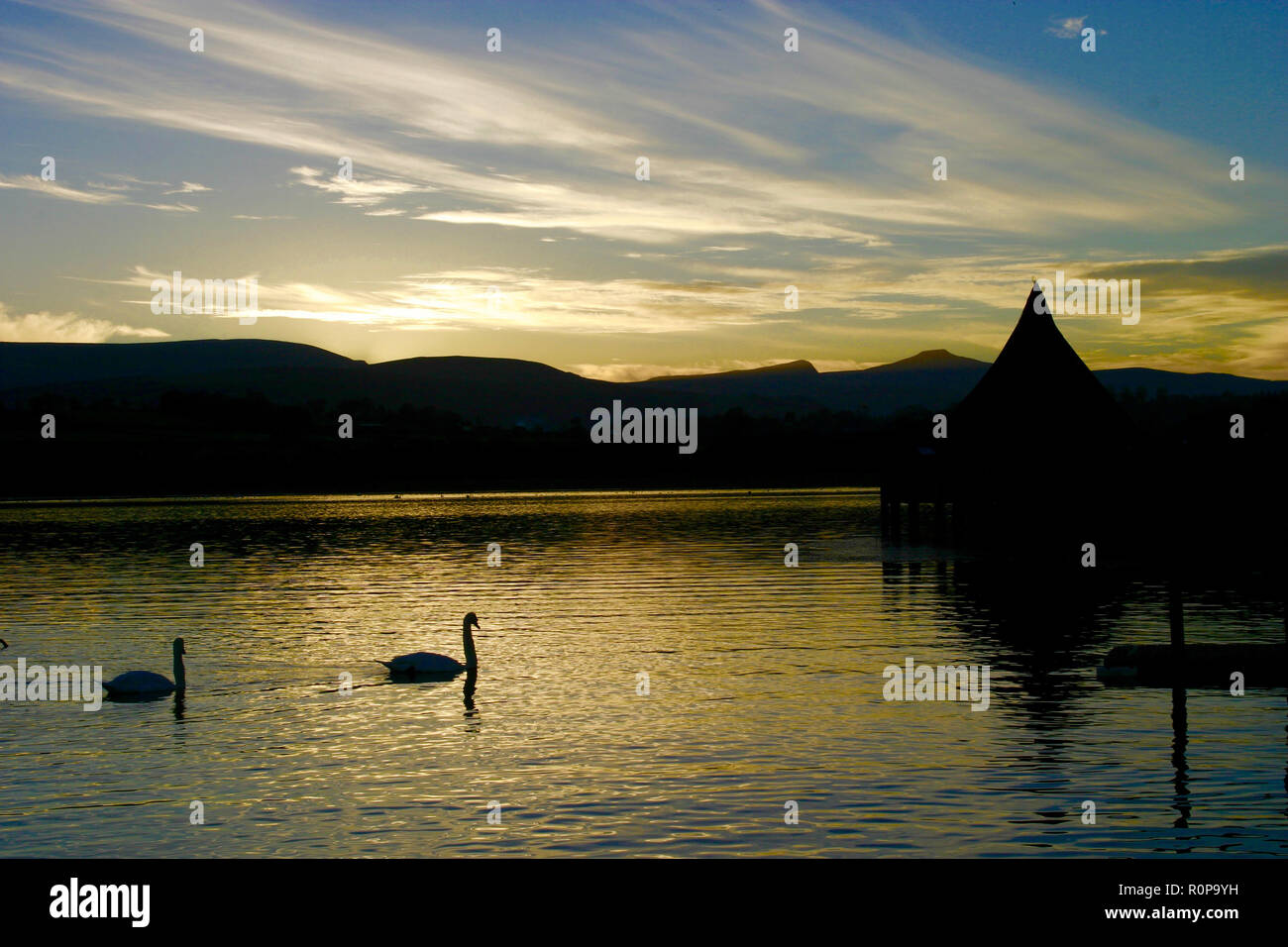 Historische Crannog bei Llangorse Lake, Powys Stockfoto