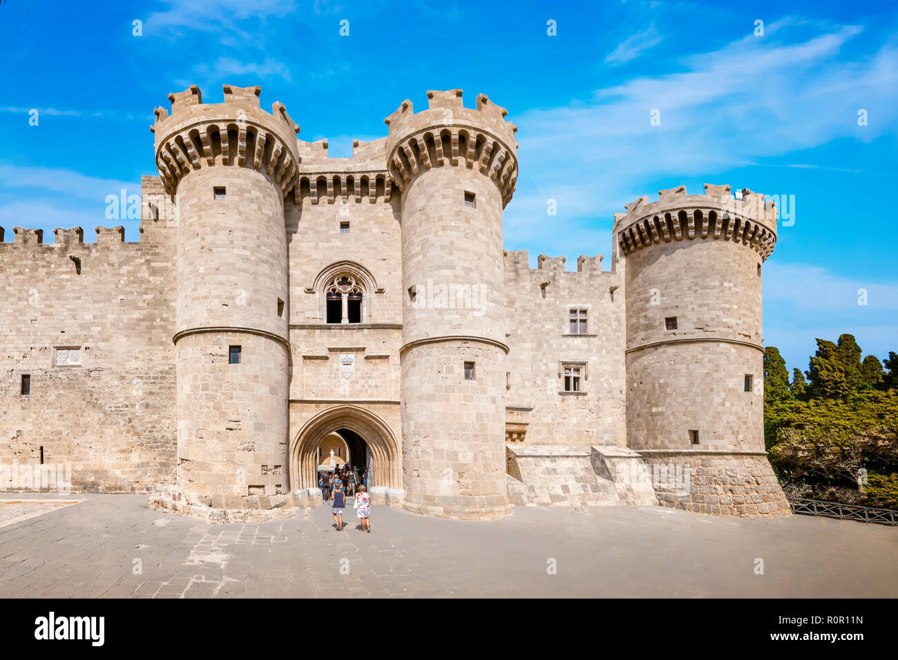 Großmeisterpalast in der mittelalterlichen Stadt Rhodos (Rhodos, Griechenland) Stockfoto