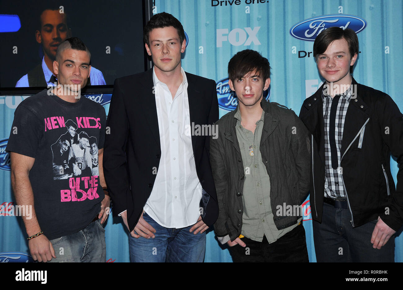 Mark Salling, Cory Monteith, Kevin McHale und Chris Colfer (von GLEE) - American Idol Top 12 Party im Bereich Verein in Los Angeles. - Stockfoto