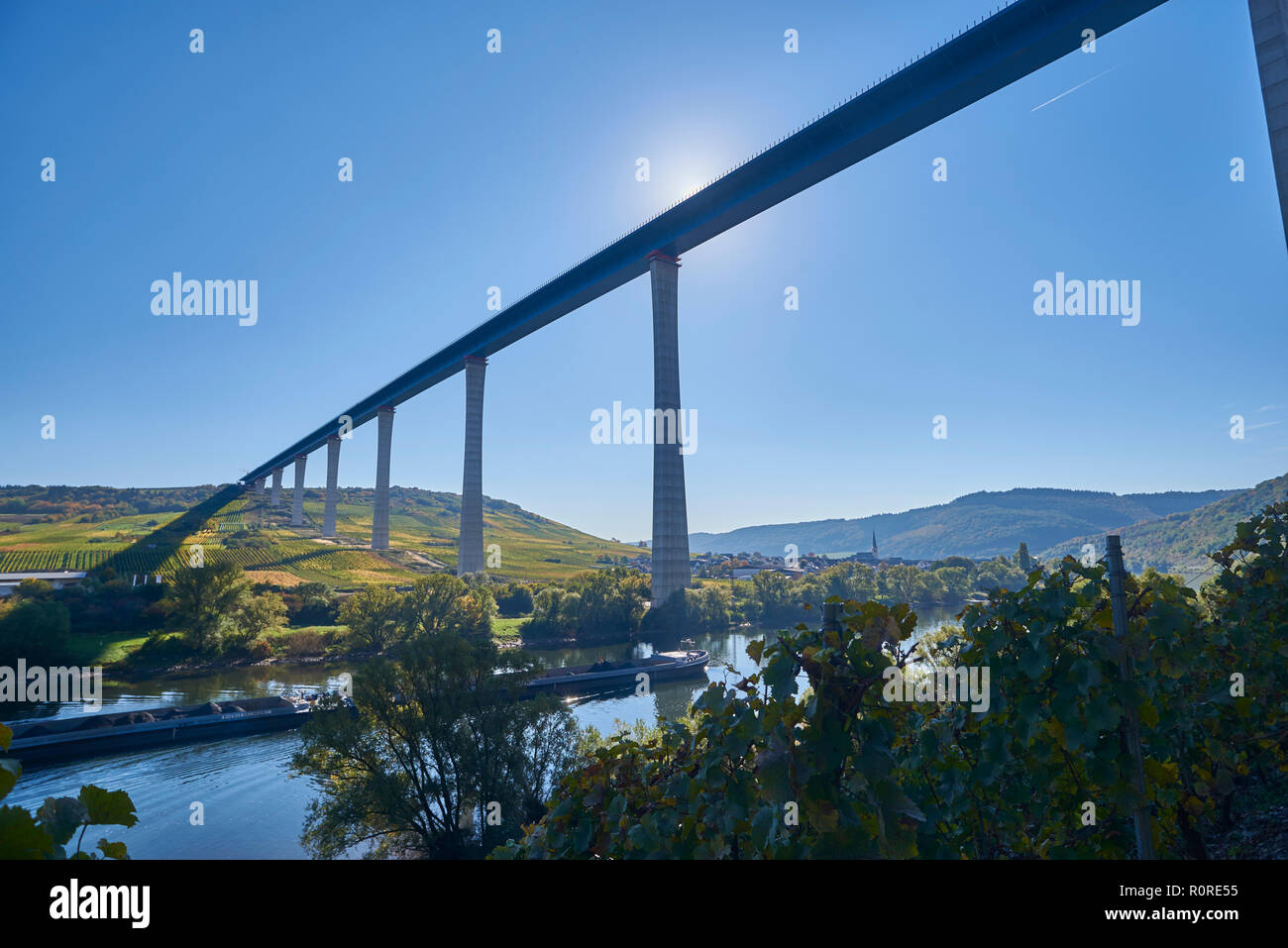 Hochmosel Brücke über die Mosel, Ürzig, Zeltingen - Rachtig, Rheinland-Pfalz, Deutschland Stockfoto
