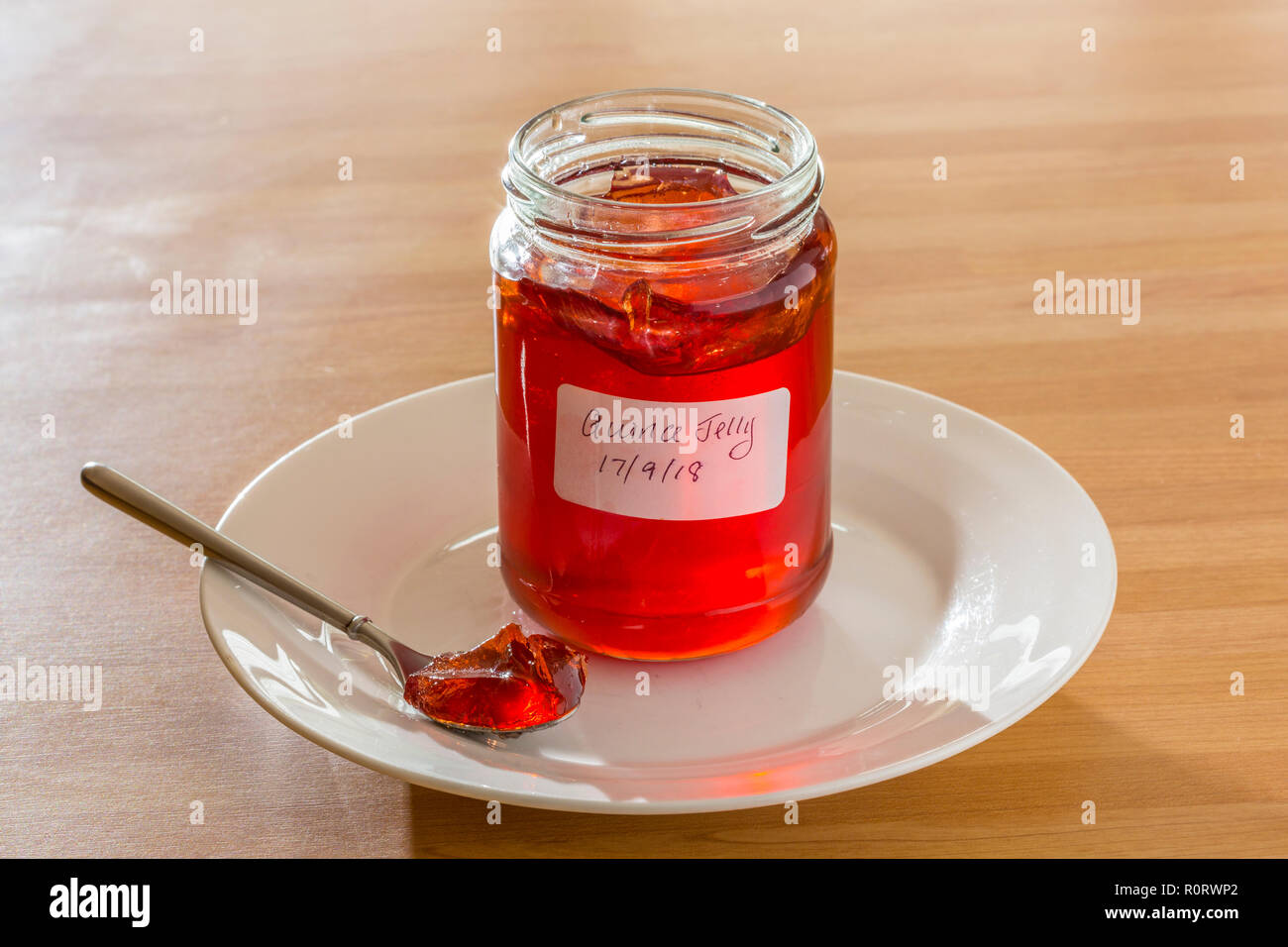 Glas hausgemachte Quittengelee. Stockfoto