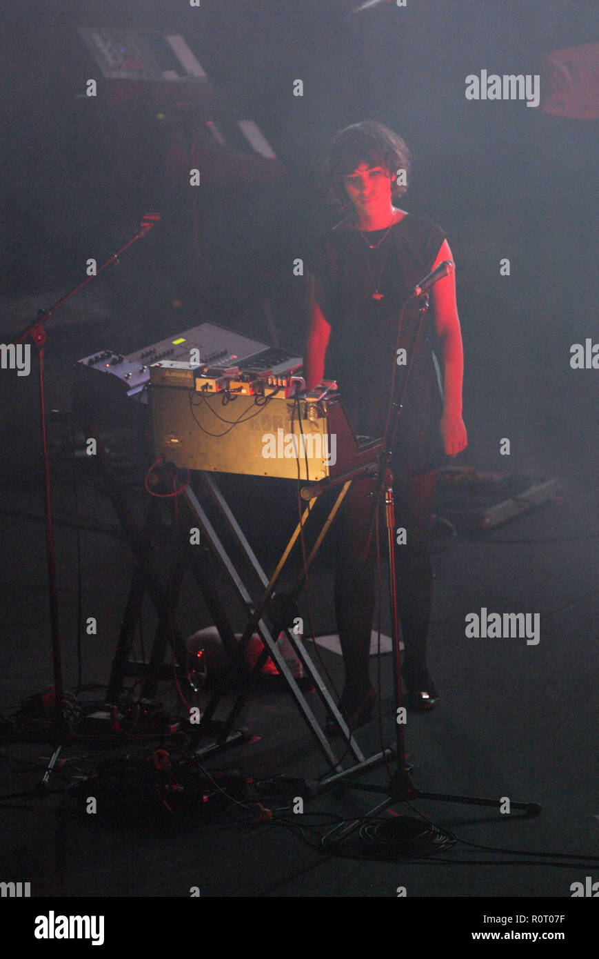 Ladytron live im Konzert an Sydney Opera House als Teil von leuchtenden Festival Brian Eno ab 26. Mai veranstaltet wird, vom 14. Juni 2009. Sydney, Australien. 03.06.09. Stockfoto