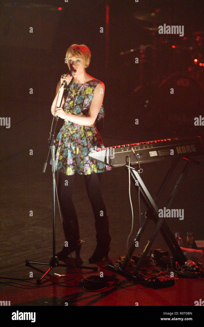 Ladytron live im Konzert an Sydney Opera House als Teil von leuchtenden Festival Brian Eno ab 26. Mai veranstaltet wird, vom 14. Juni 2009. Sydney, Australien. 03.06.09. Stockfoto