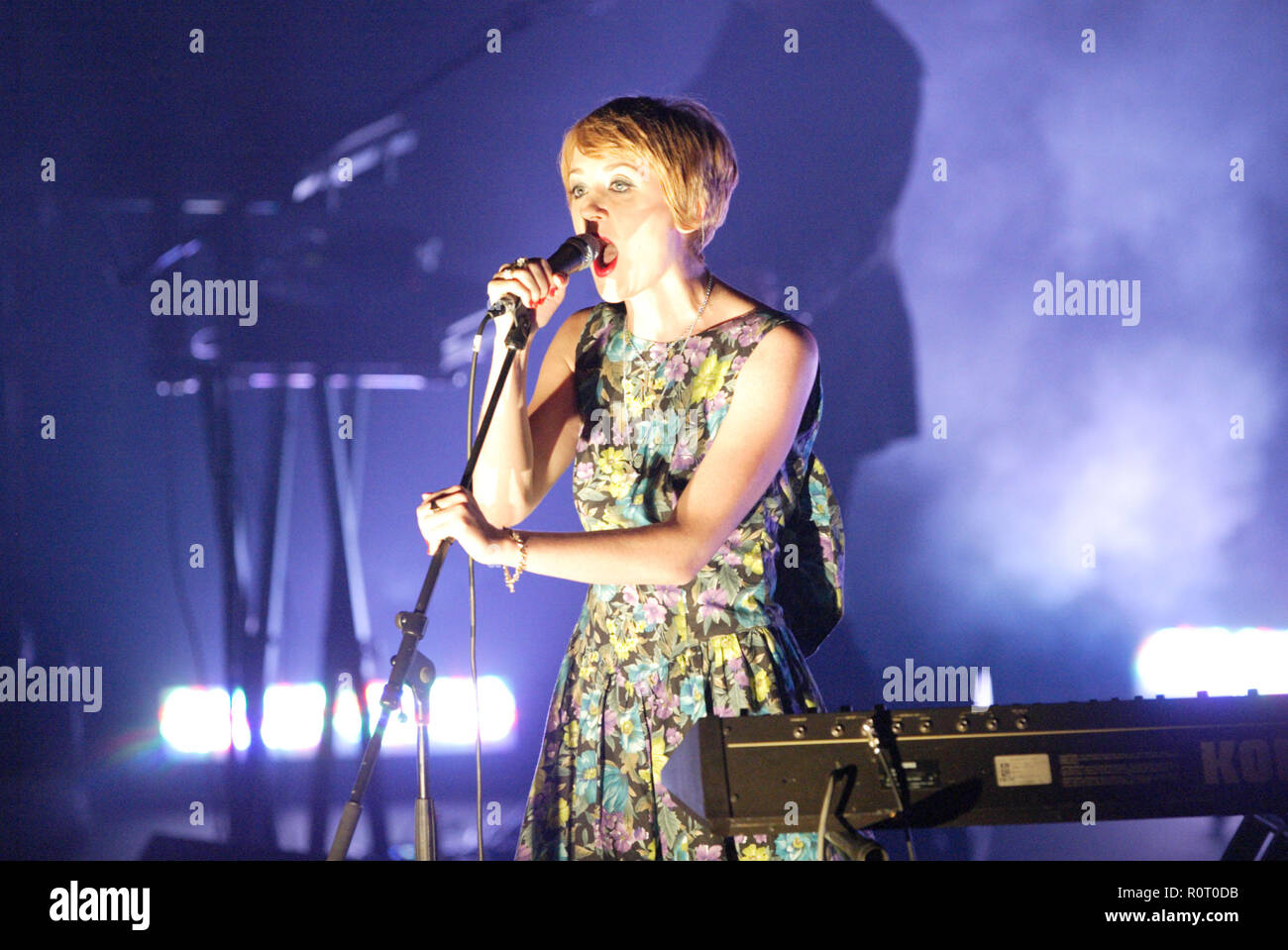 Ladytron live im Konzert an Sydney Opera House als Teil von leuchtenden Festival Brian Eno ab 26. Mai veranstaltet wird, vom 14. Juni 2009. Sydney, Australien. 03.06.09. Stockfoto