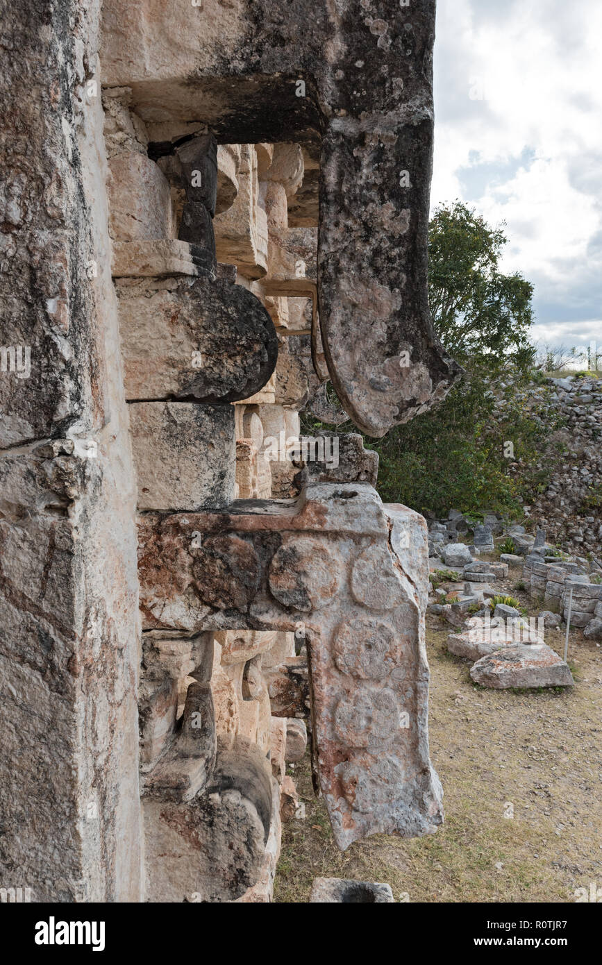 Die Ruinen der antiken Stadt von Kabah, Yucatan, Mexiko. Stockfoto