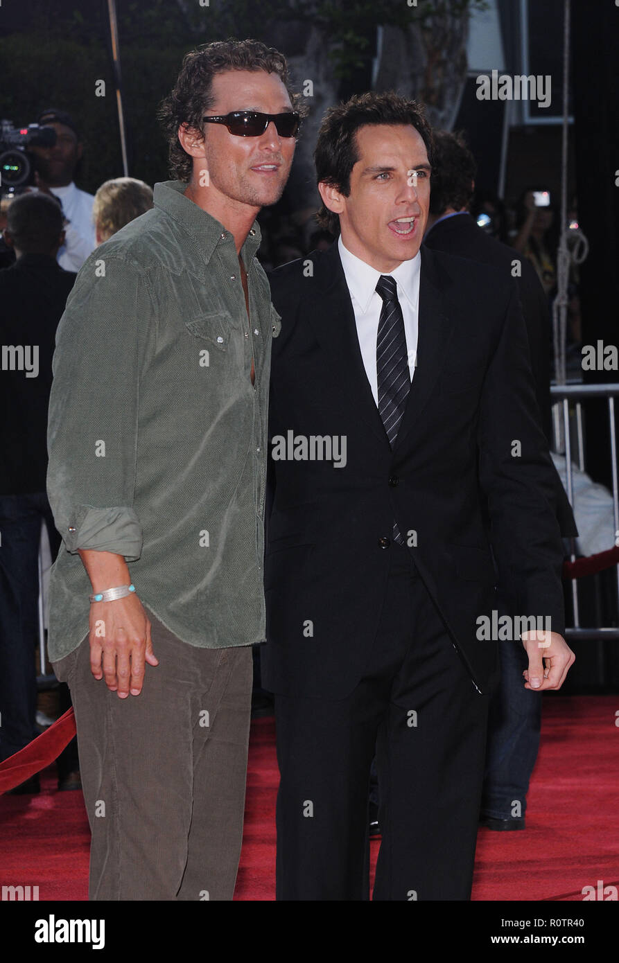 Matthew McConaughey und Ben Stiller - Tropic Thunder Premiere auf dem Westwood Village Theater in Los Angeles. Drei Viertel - Stockfoto