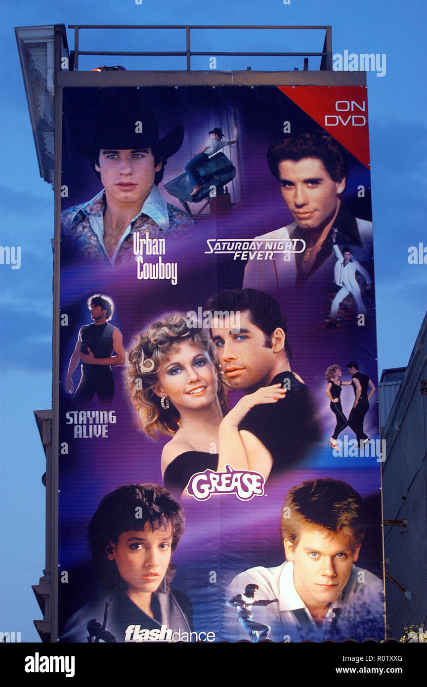 Reklametafeln an der Partei für die Paramount DVD-Release von 70 'Filme''  Grease, Saturday Night Fever, Flashdance, Footloose, Urban Cowboy und Al  Stockfotografie - Alamy