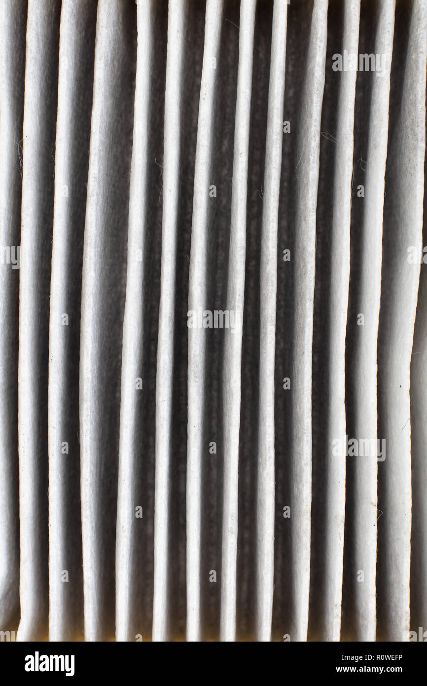 Ändern eines Auto cabin Pollenfilter. Detail-High efficiety Partikelfilter Luftfilter. (Alte - Rückseite) Textur Stockfoto