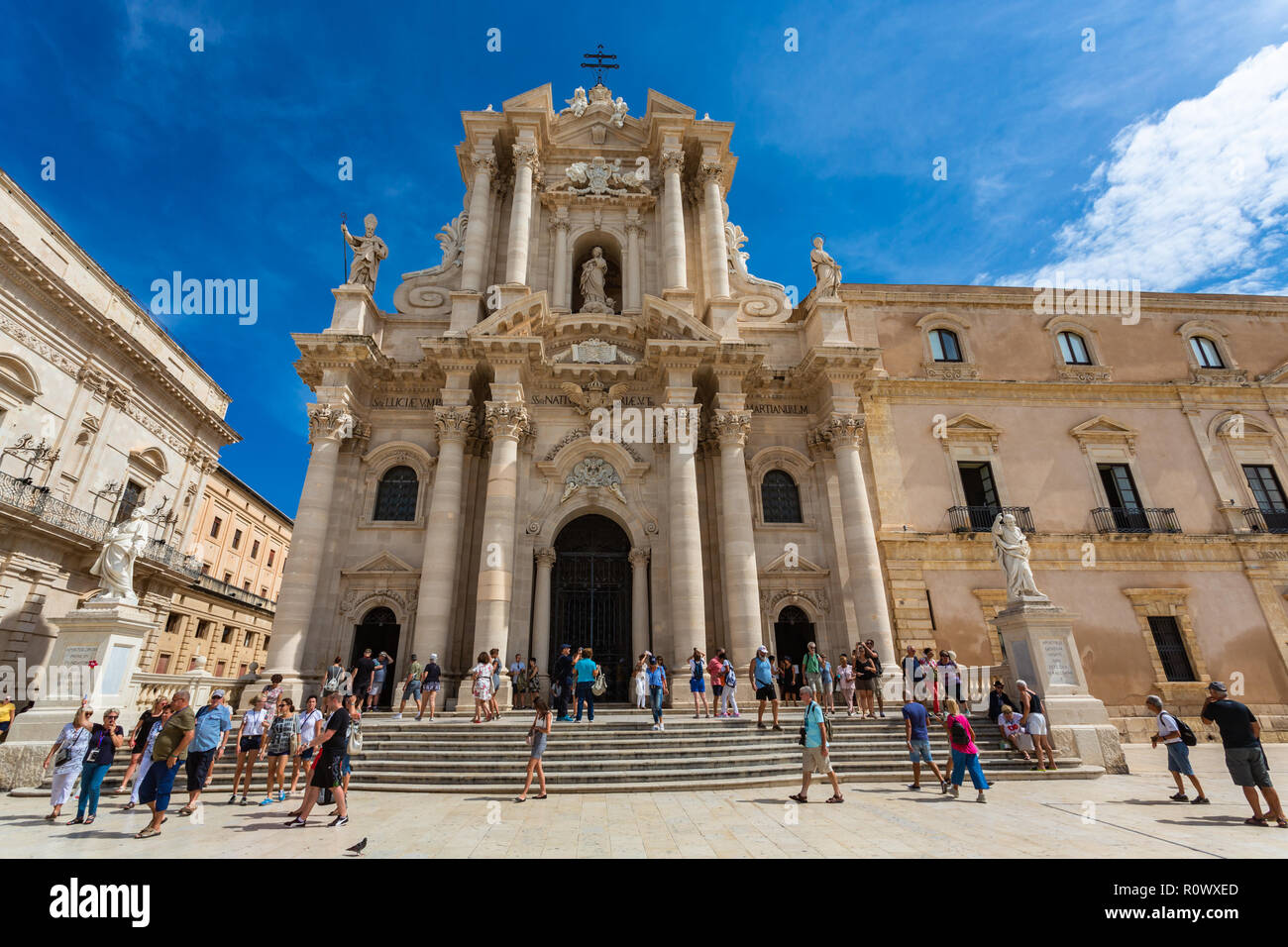 Syrakus, Italien - 20 September, 2018: Die Kathedrale von Syrakus in Ortigia. Kleine Insel, die das historische Zentrum der Stadt Syrakus, Sizilien. Ich Stockfoto