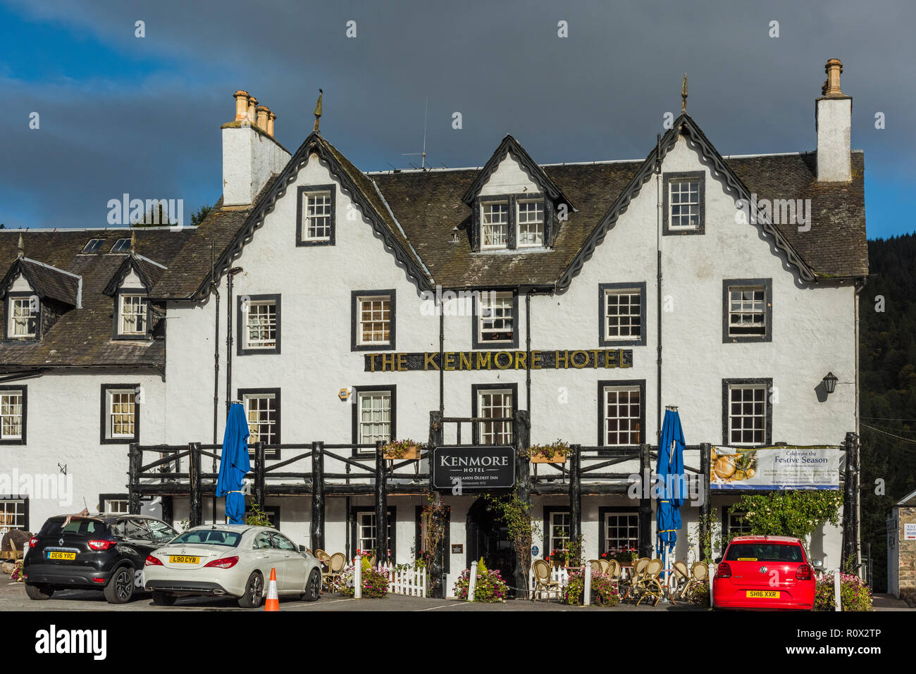 Die Kenmore Hotel, das Quadrat, Kenmore, Loch Tay, Perthshire, Schottland, Schottlands älteste Gasthaus Stockfoto