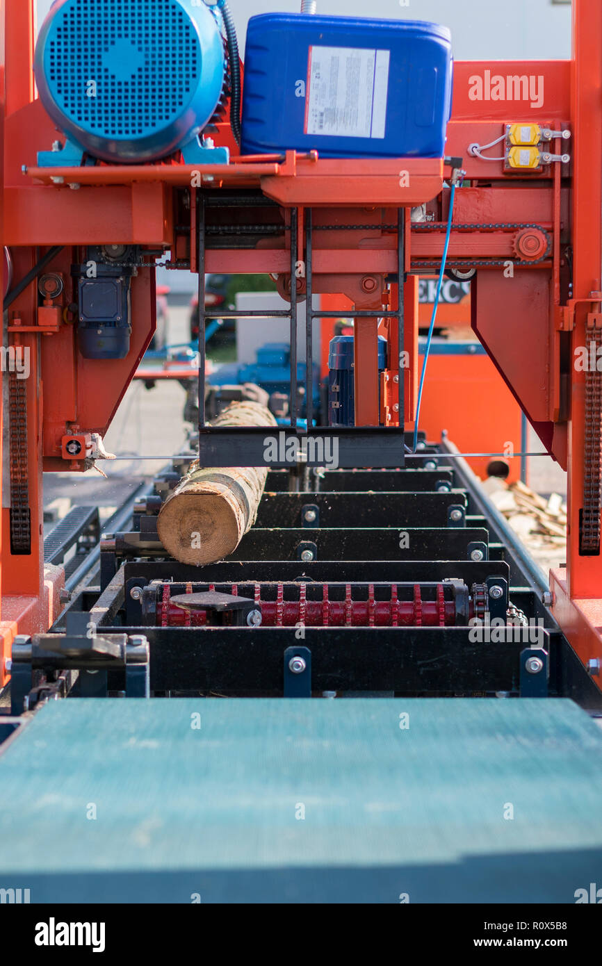 Holzbearbeitung Enterprise Holz Schneidemaschine Teilweise