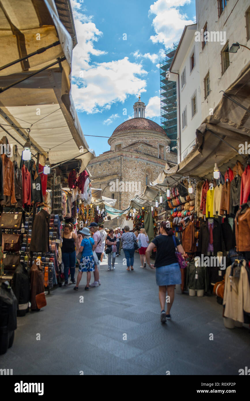 Basilika von san lorenzo florenz italien Fotos und Bildmaterial in