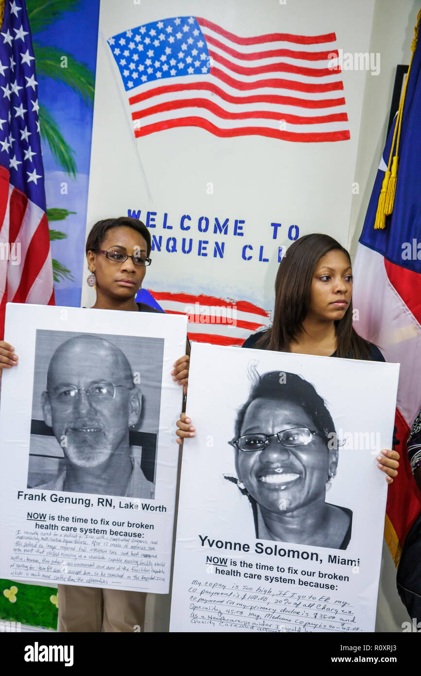 Miami Florida, Borinquen Health Care Center, Klinik, Healthcare Reform Pressekonferenz, erschwingliche Krankenversicherung, nicht versichert, schwarzer Mann Männer männlich, Frau f Stockfoto